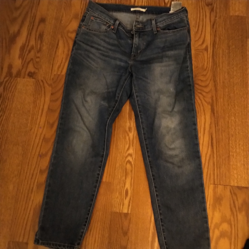 levi's boyfriend jeans